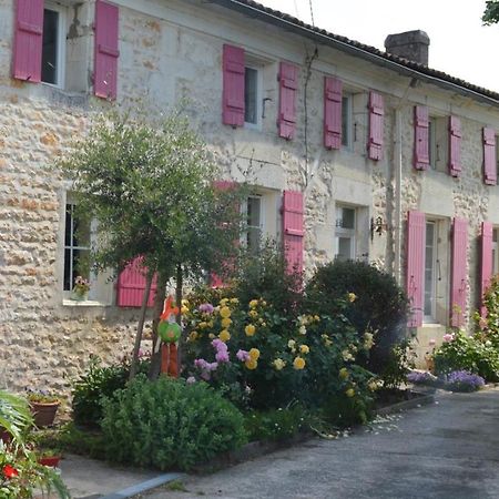 La Pastorale Bed and Breakfast Beurlay Exteriör bild