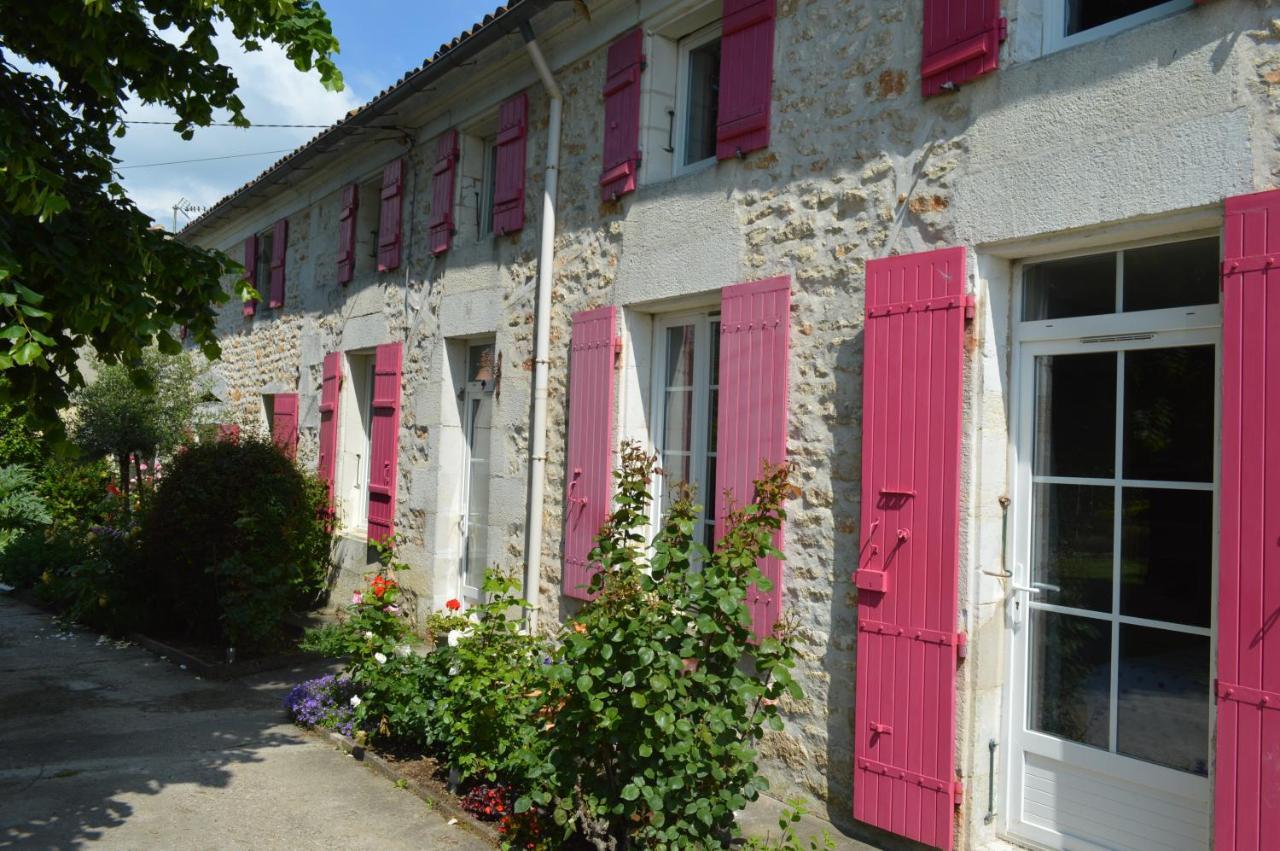 La Pastorale Bed and Breakfast Beurlay Exteriör bild