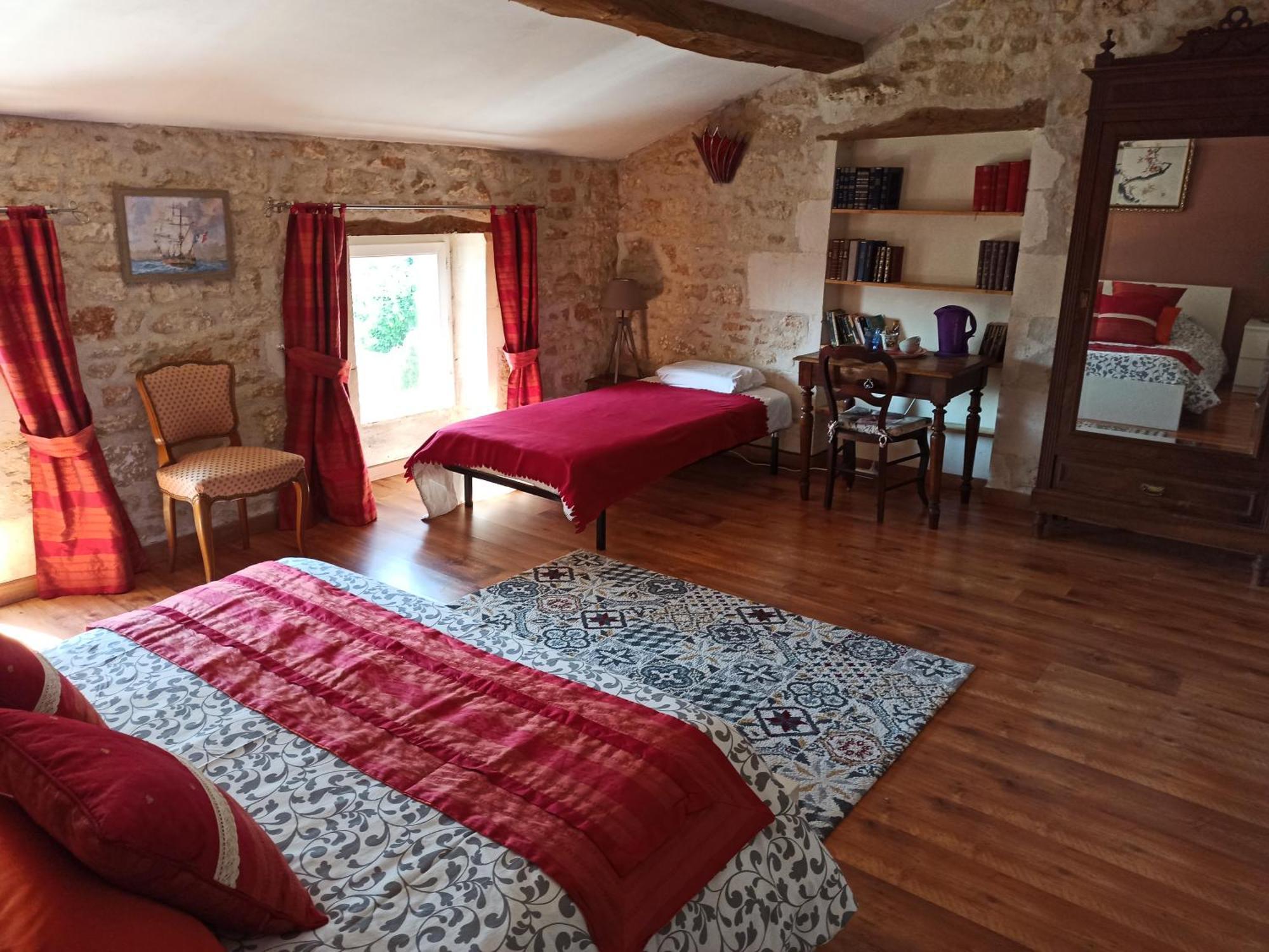 La Pastorale Bed and Breakfast Beurlay Rum bild